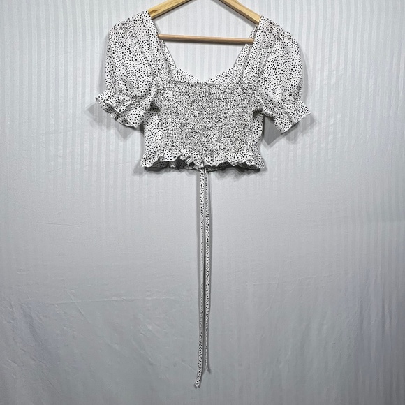 crop top - Picture 8 of 8